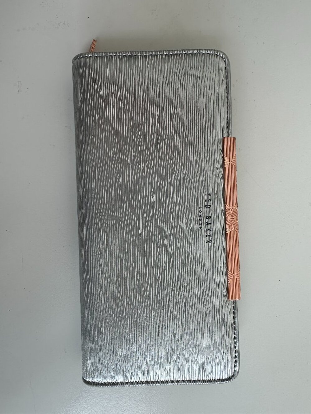 EUC Ted Baker Textured Silver Metallic Zippy Wallet